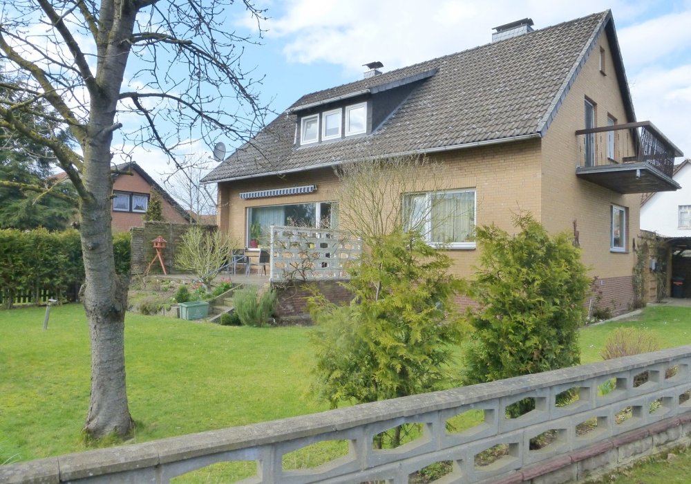 2-Familienhaus mit Platz in ruhiger, toller Lage