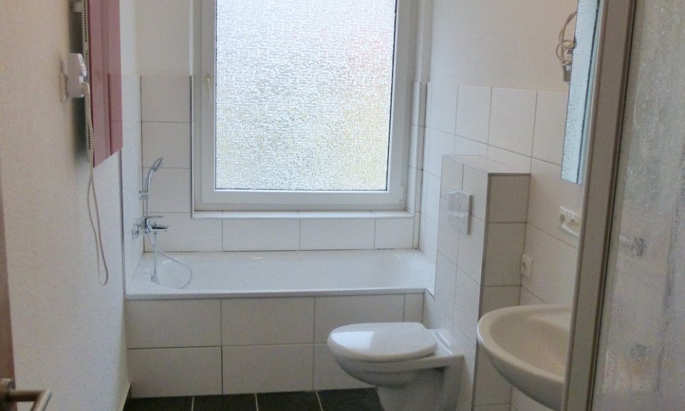 RESERVIERT!! Ich bin ganz frisch und hochwertig saniert! KEINE Provision!